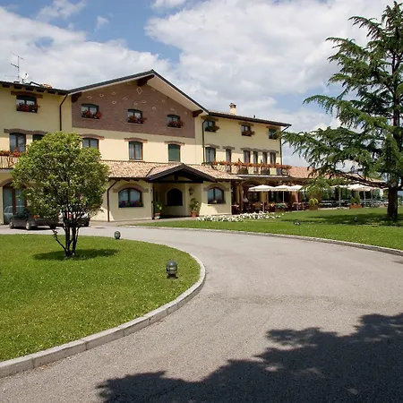 Relais Picaron Hotel