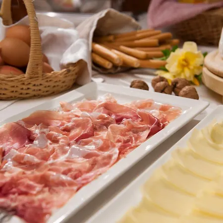 Relais Picaron Hotel